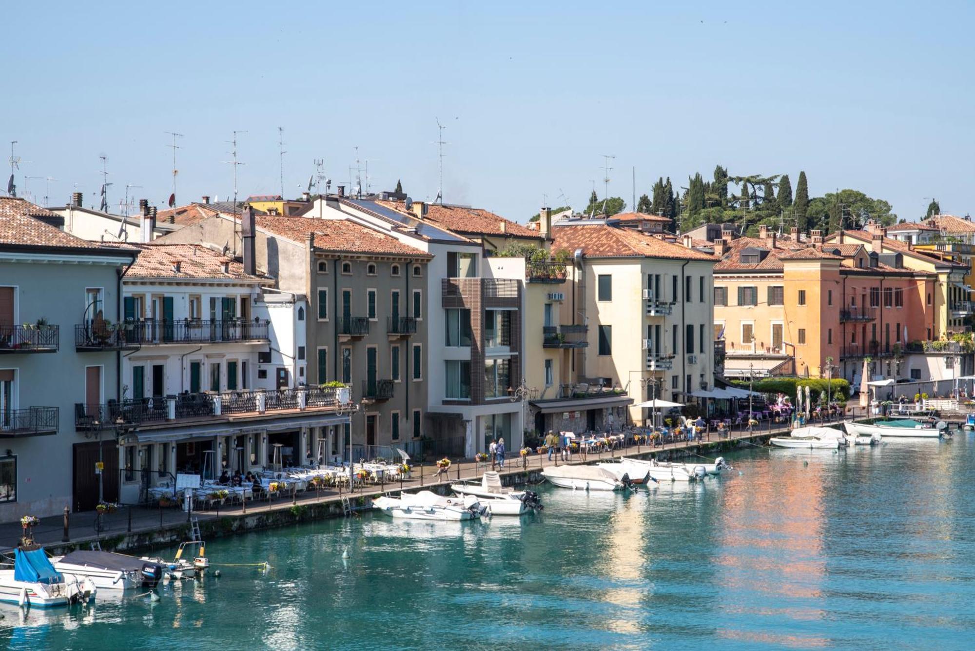 Palazzo Cordigero - Apartments Peschiera del Garda Exterior foto